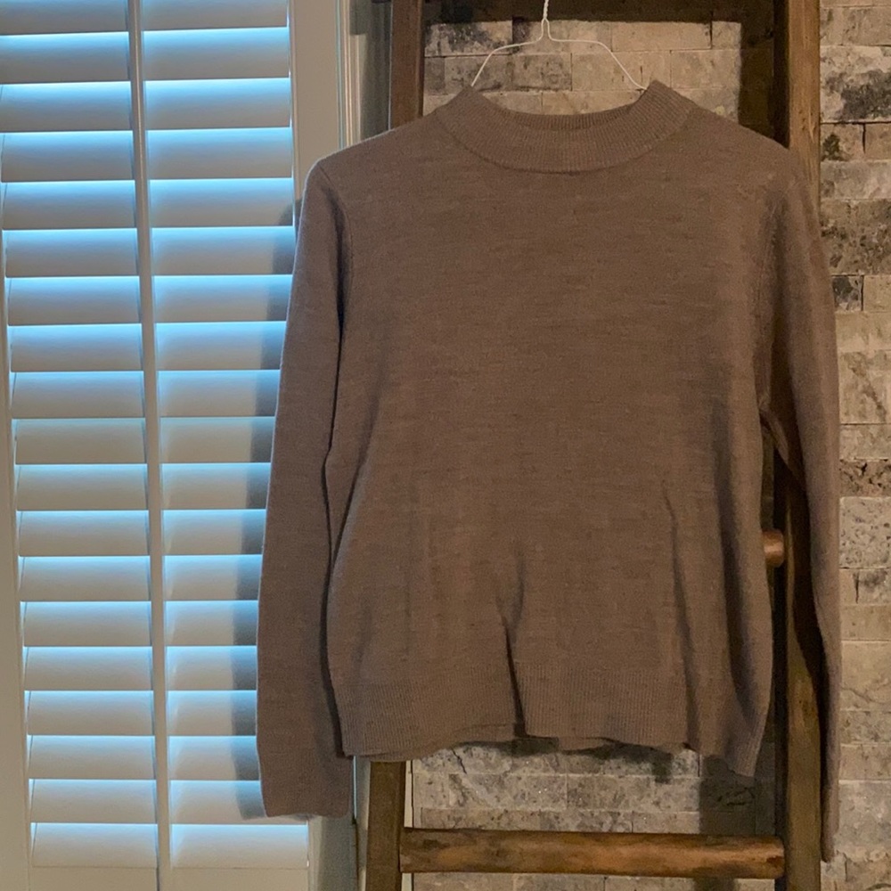 Turtle neck Long sleeve, size medium